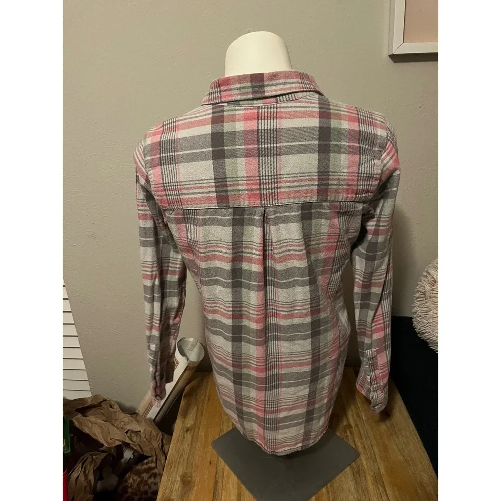 Mudd Womens Pink Grey Plaid‎ Flannel Button Down Shirt Size Medium Long Sleeve